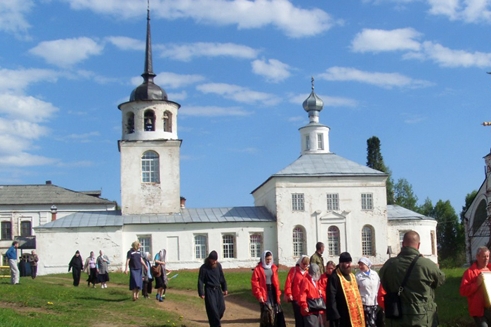 Свято-Артемиево-Веркольский монастырь